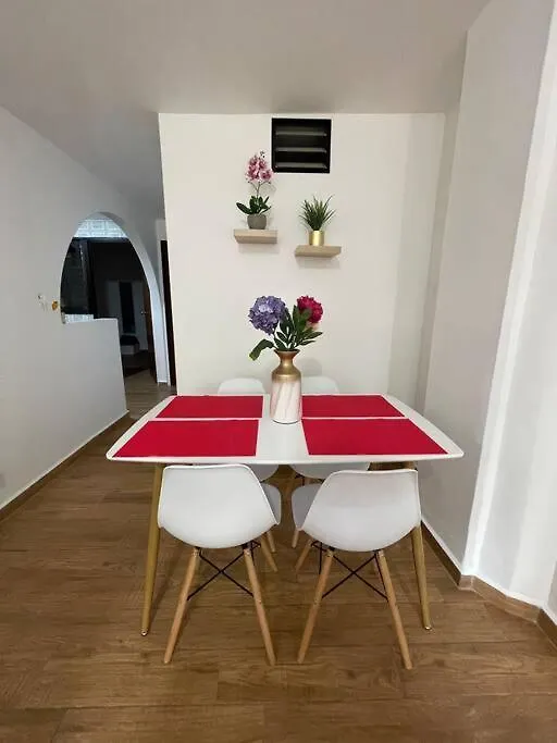 Appartement Apto Completo Moderno 1Er Piso à Medellín 0*,